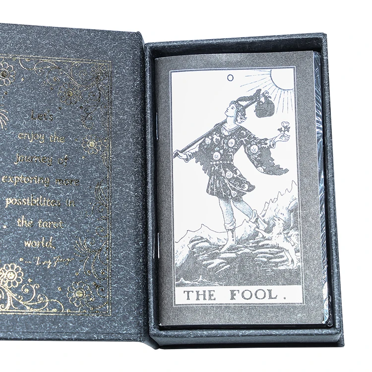 High Quality Divination Game Personalized Black Tarot Cards Gold Foil Pvc Vinyl Tarot Card For Sale