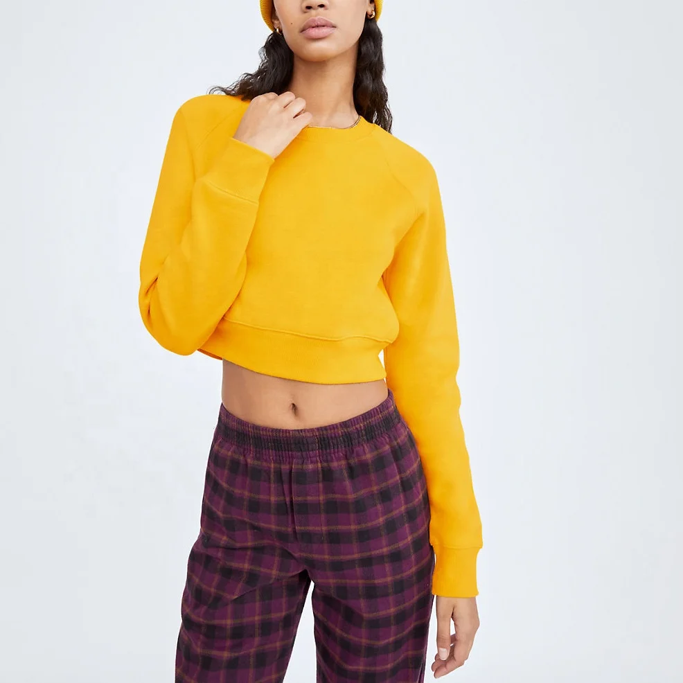 2021 popular Ribbed neckline cuffs hem yellow plain crewneck crop tops