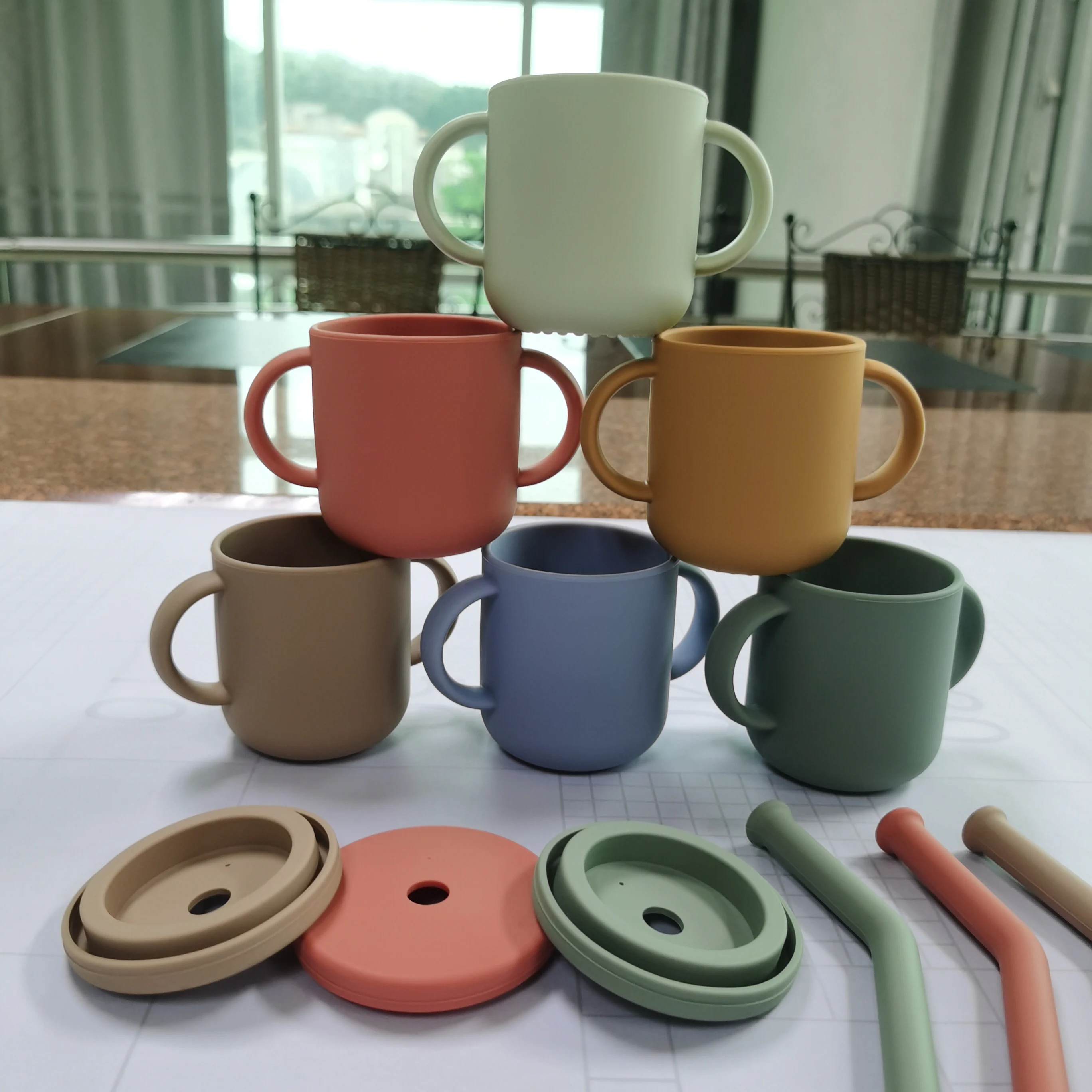 Double Handle Non-toxic Non-slip BPA Free Toddler Kids Water Drinking Travel Snack Sippy Silicone Baby Cup