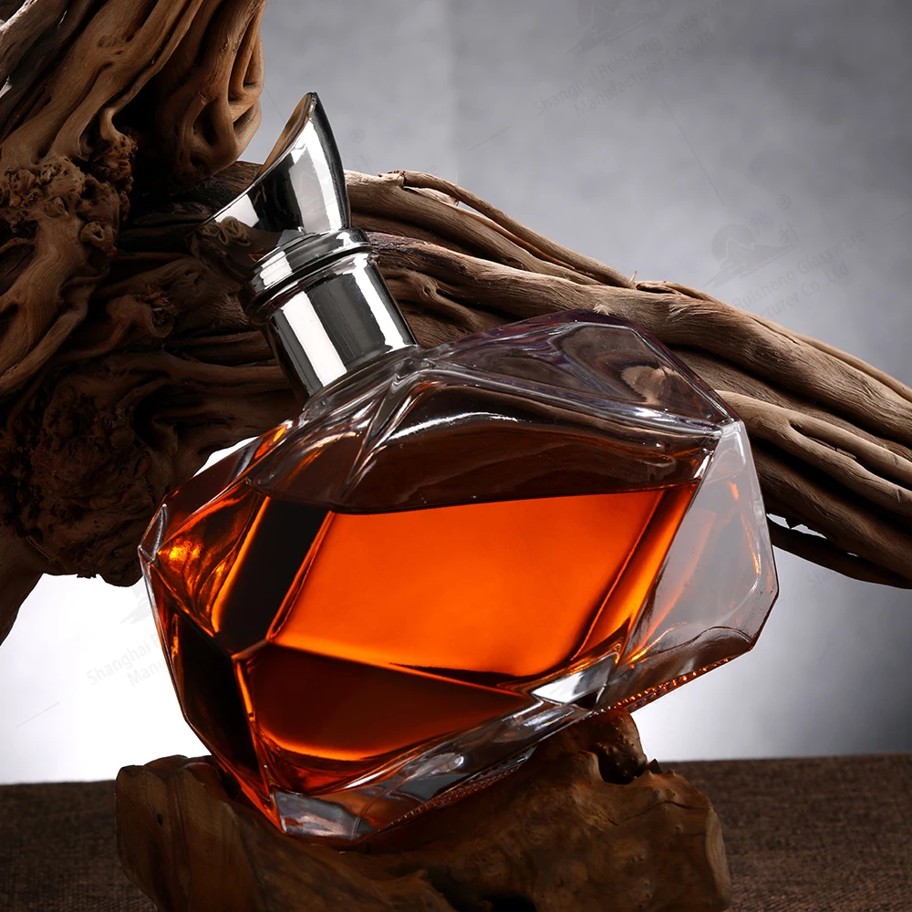 750ml Factory Direct Top Quality Fancy Crystal Square XO/Brandy Tequila Cognac Whisky Vodka Rum Spirits Glass Bottles