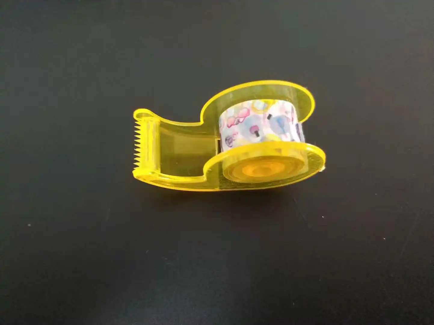 New hot sale mini snail stationery cutting automatic sealing tape dispenser