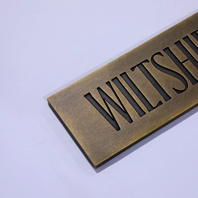 customized old finish etched flat cut plaque Aged Brass etched plate solid metal etched plate for advertising