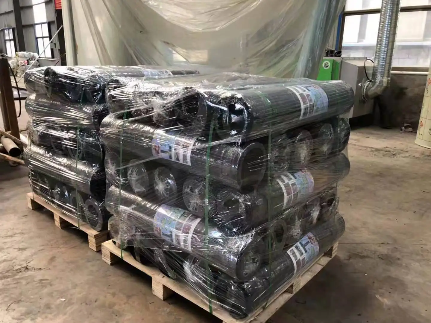 PP weed control Barrier fabric roll Agricultural and garden ground cover weed mat rolls Landscape fabric anti grass cloth