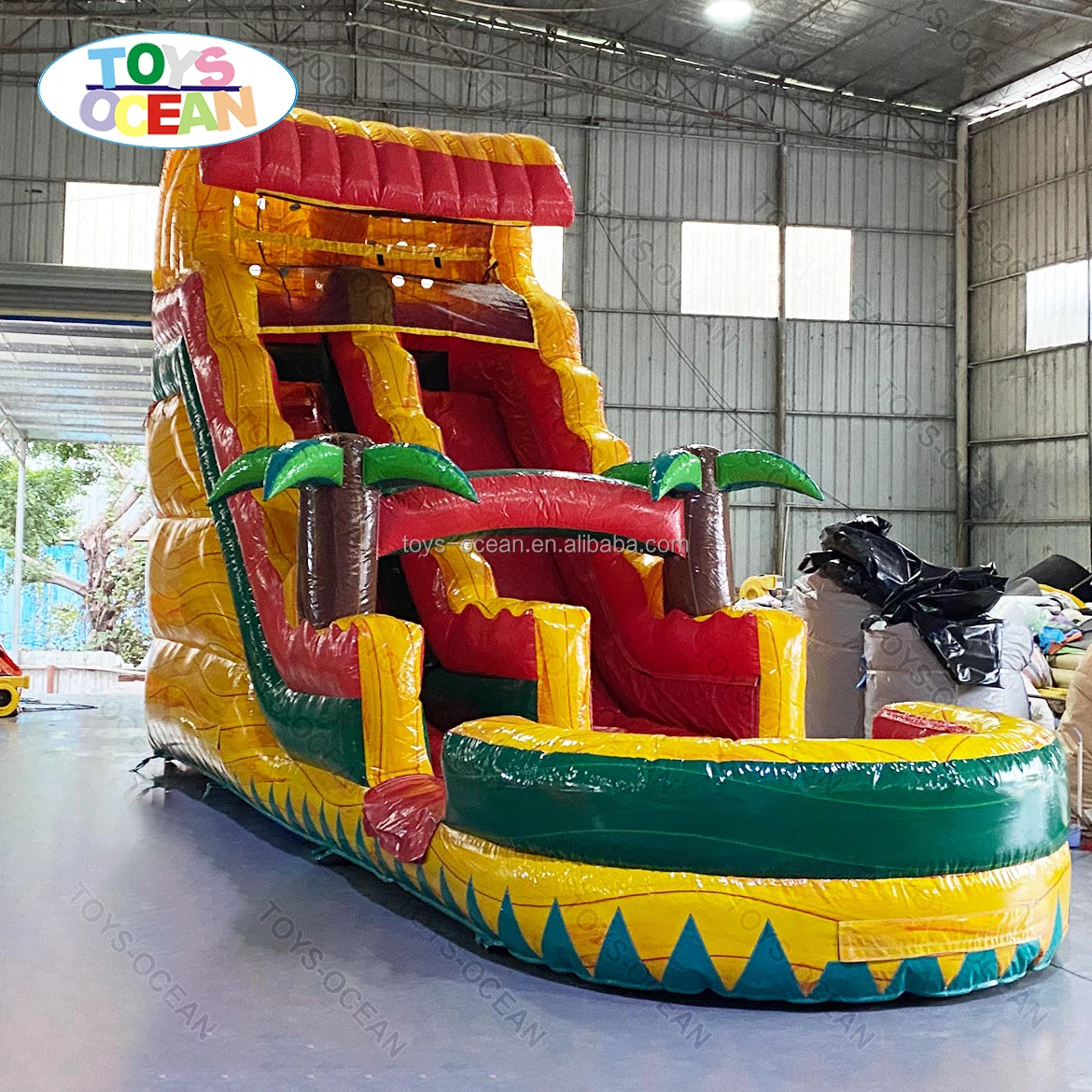 Customized commercial PVC inflatable water slides kids large water slide park with pool for sales