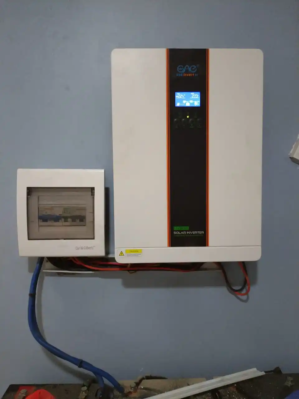 Инвертируемые Гибридные солнечные инверторы 3 кВт 24 В 230vac 5.5kw 48 инвертор soler хорошая цена
