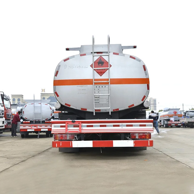 SITRAK 20 Ton Mobile Refueling Truck Aircraft Refueling Truck Edible Oil Transport Vehicle Oil Tanker