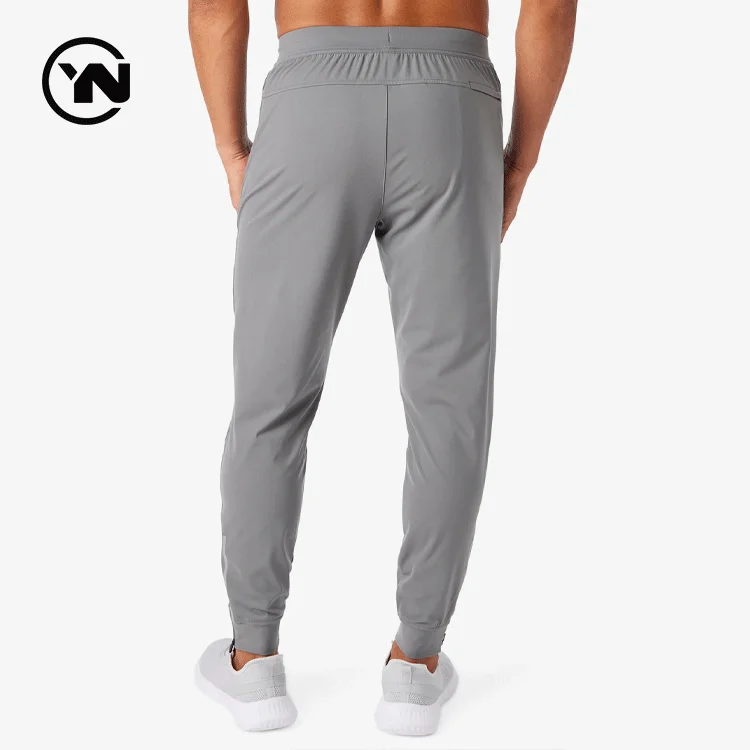 Custom Logo Light Weight Athletic Zip Pockets High Tech Nylon Stretchy Running Sweatpants Activewear Sports Gym Men Jogger Pants