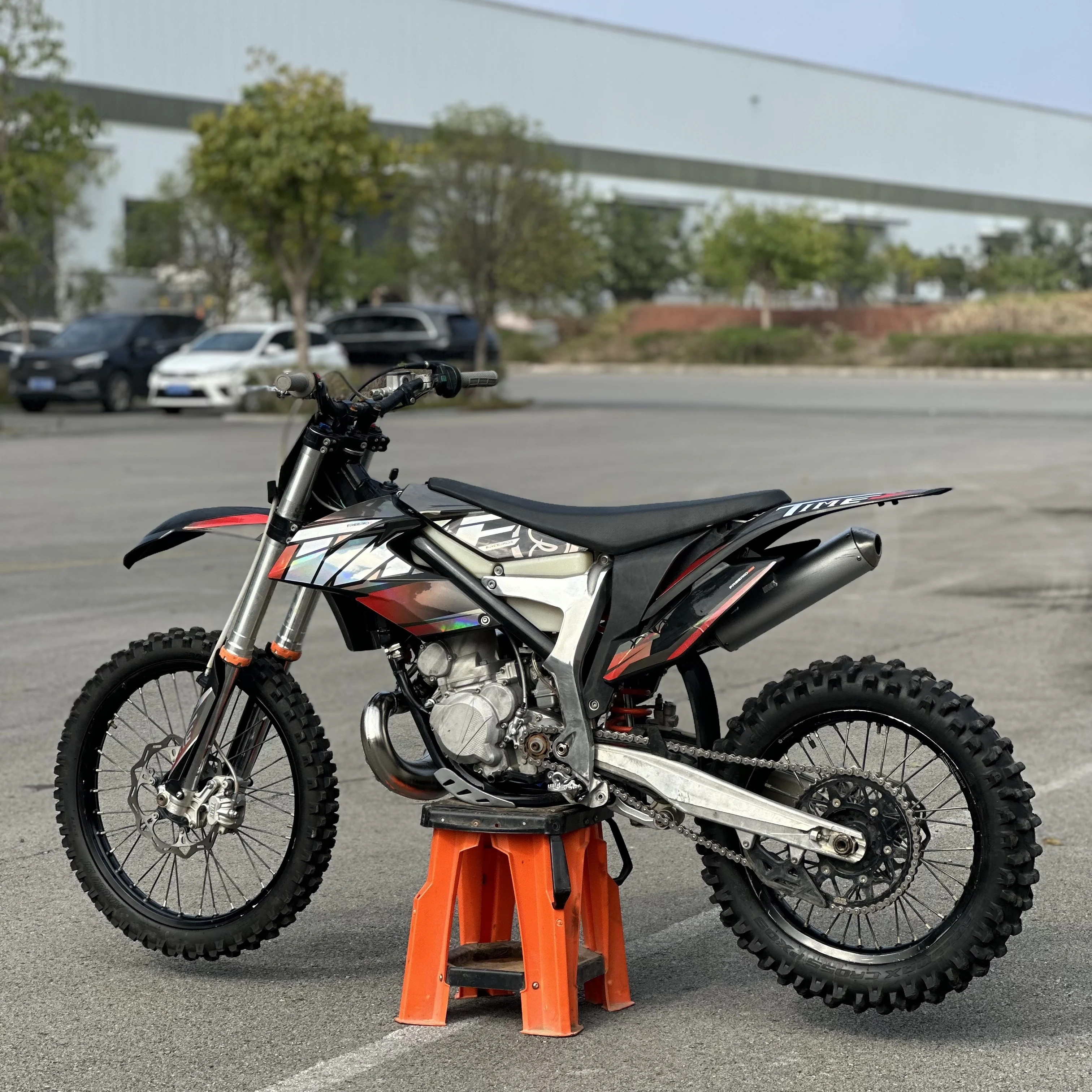 Superior Quality TIME 300CC Advanced Dirt Motocross Bike Off-Road Precision Motorcycle Made in China