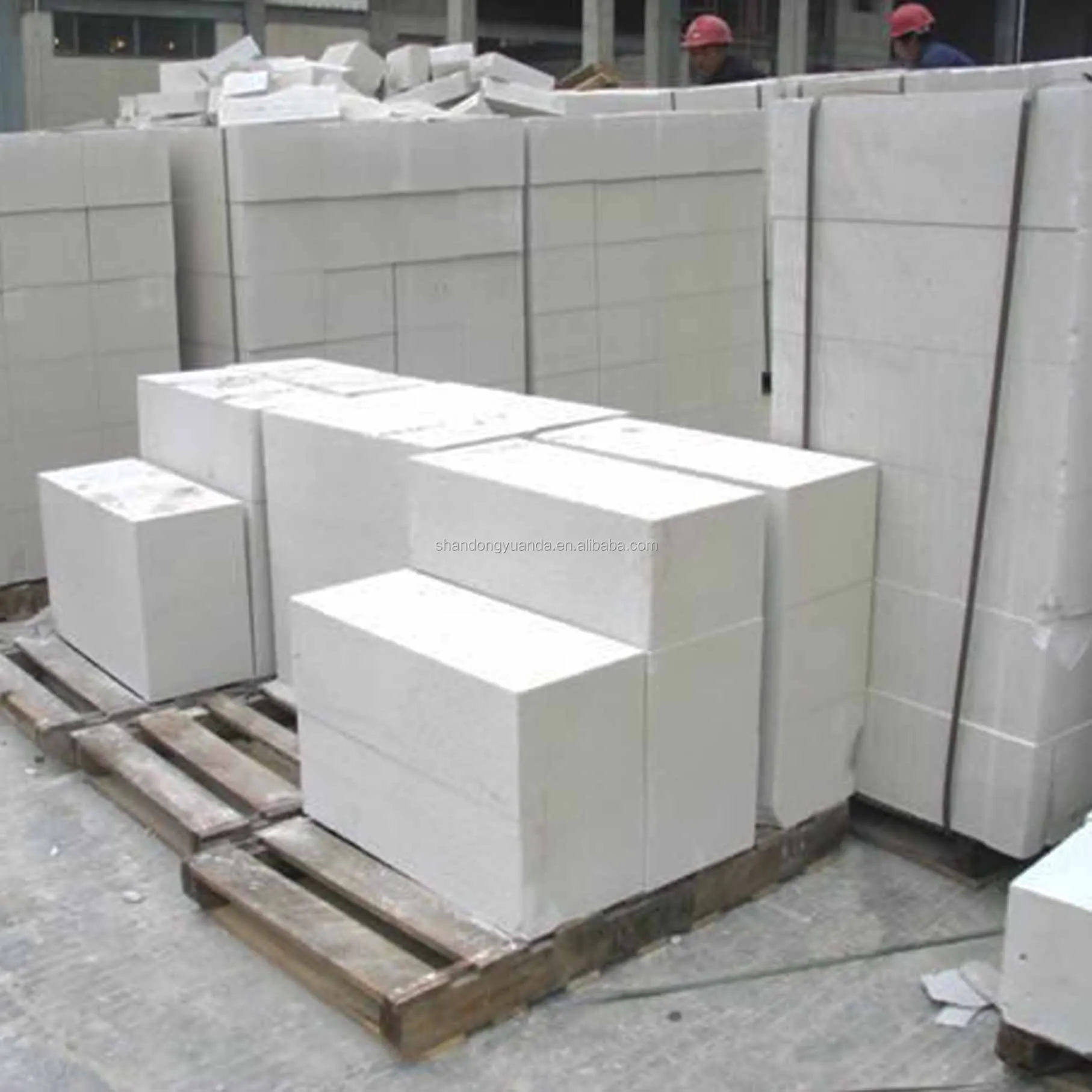 Prefab building use lightweight concrete AAC blocks for walls