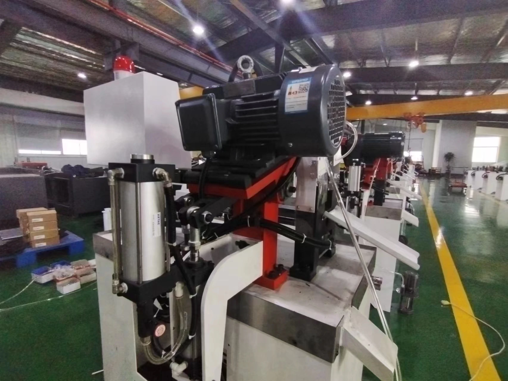 160 Aluminum Composite Panel CNC Cutting Machine Automatic Pipe Cutting Machine