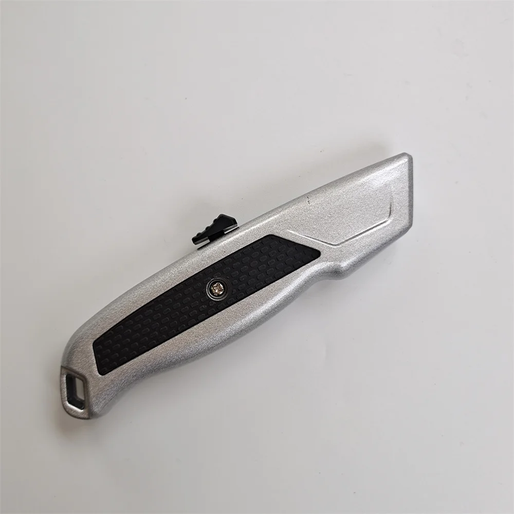 Auto retractable utility knife aluminum safety knife cutter heavy duty knife