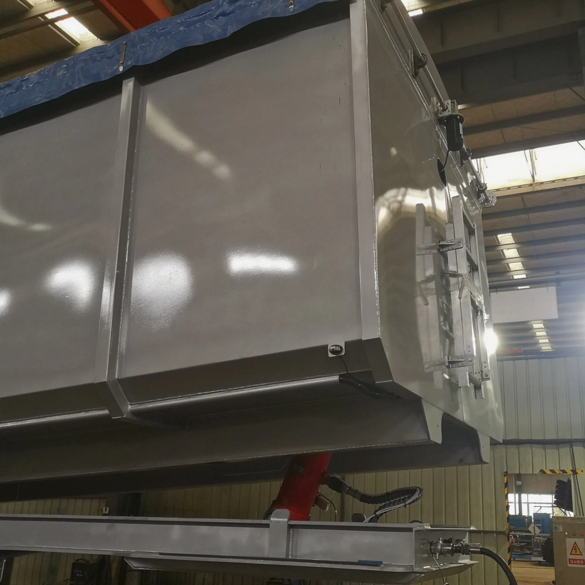 BERKLEY Hydraulic Lift Dumper Trailer End Grain Tipping Truck Trailer Rear Dump Tipper Semi Trailer With Electric roll over tarp
