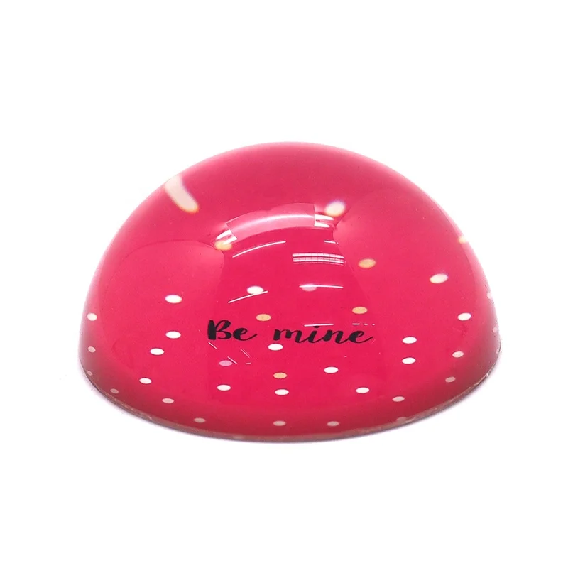 Paperweight Dome Clear Exquisite Glass Hottest Guangdong Wholesale Decorative Red Glass and Picture Home Decoration Folk Art