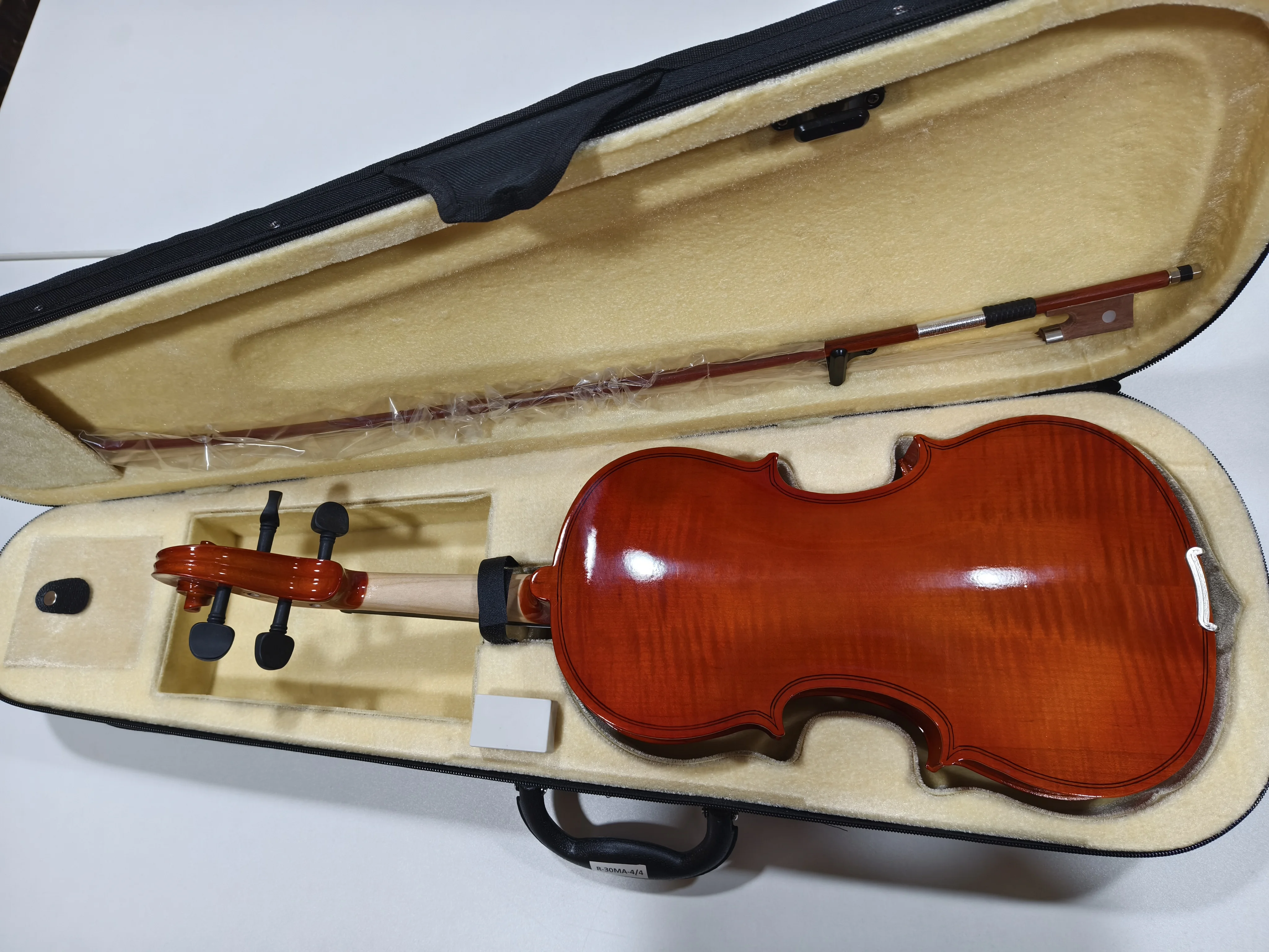 China Factory Stringed Instruments With Free Case Bow Rosin Full Size 4/4 Student Violin