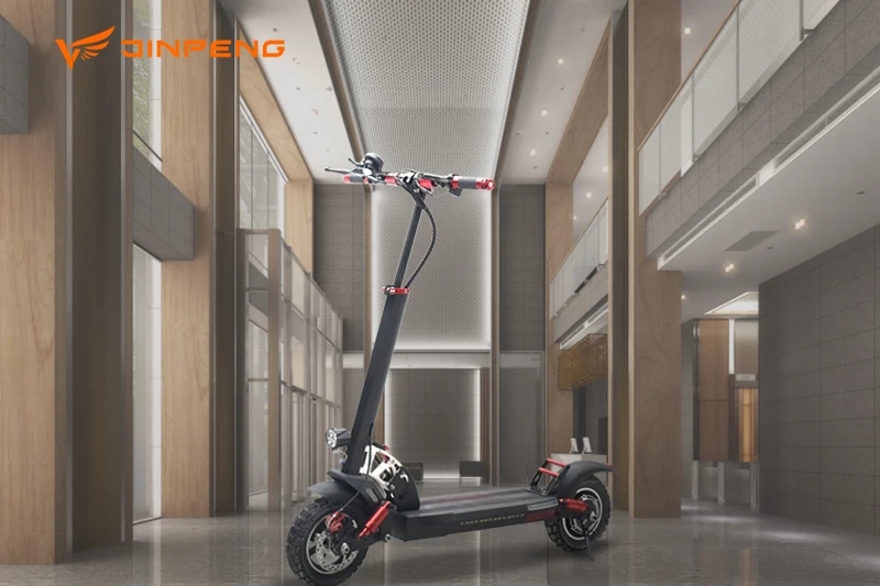 In 2022, sell like hot cakes   Foldable adult electric scooter Chinese scooter