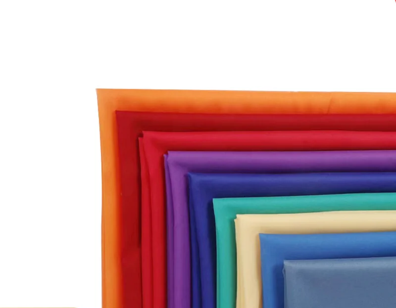 
 Цветной плавкий прокладочный материал для платьев, облицовочных и лацкационных частей костюмов  