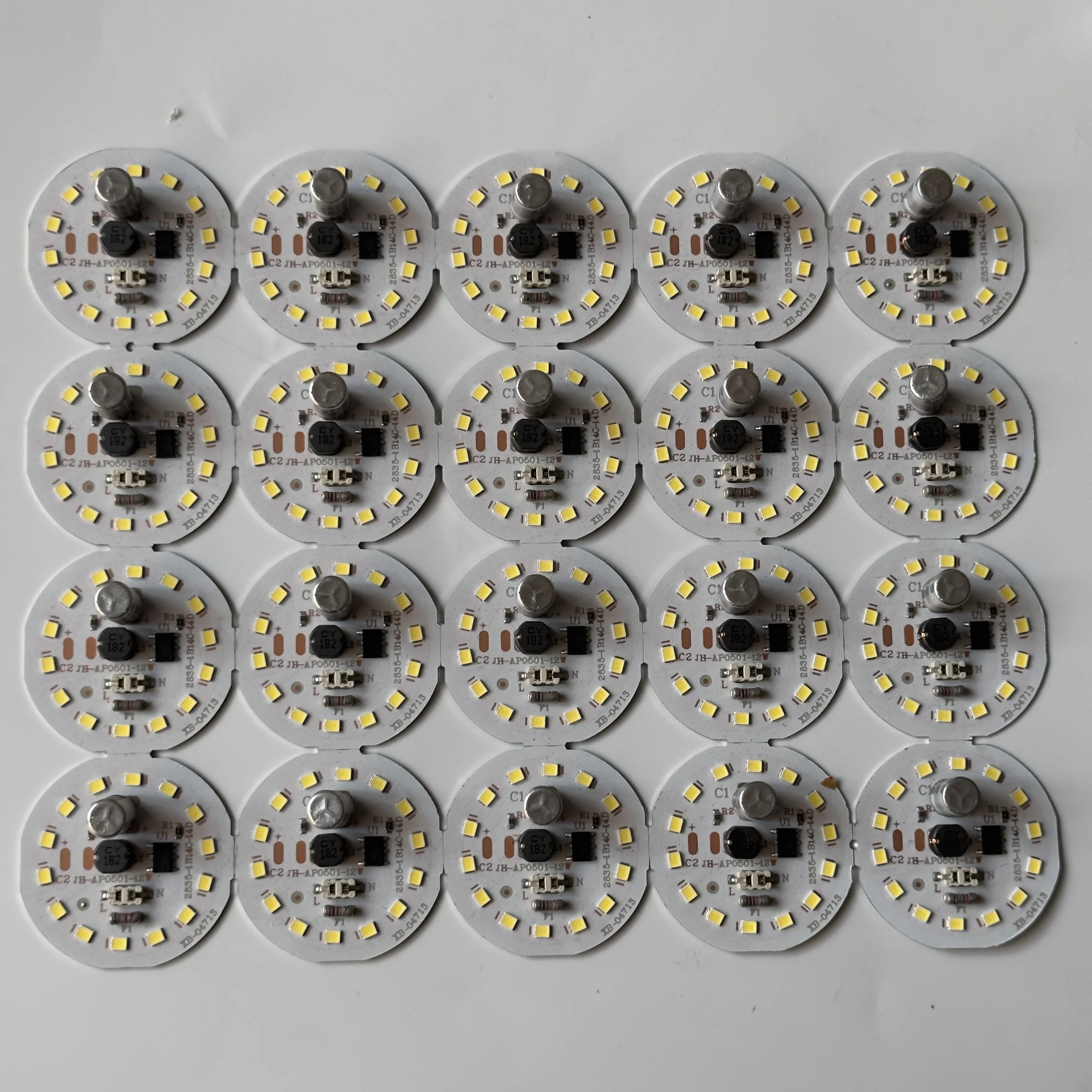 Wholesale mcpcb manufacturer led chip 150w 2835 led chip 9V  1w dob