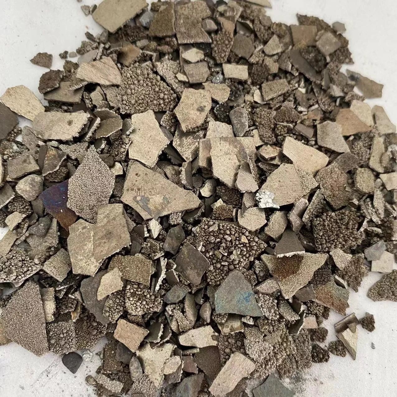 10-50 mm Electrolytic Manganese Flakes used for Copper Alloy and Iron Casting