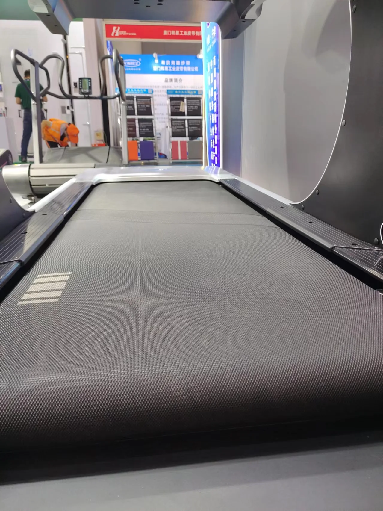 Cheap Exercise Running Machine Gym Equipment Fitness Motorized Professional Walking Electric Commercial Treadmills