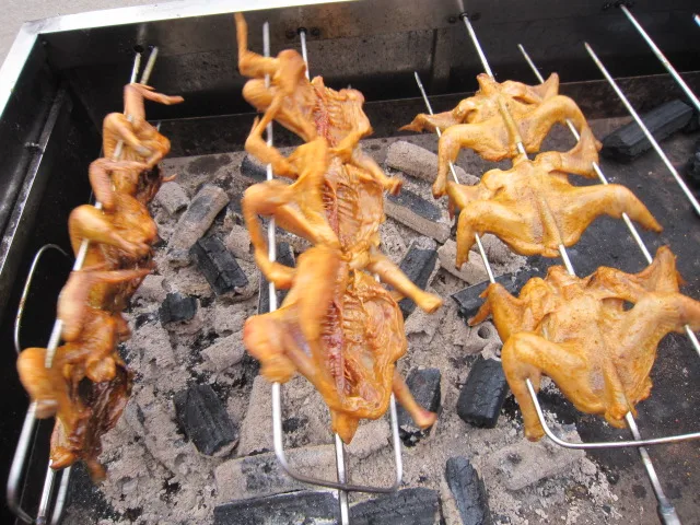 Commercial restaurant rotary charcoal chicken bbq grill food trailer