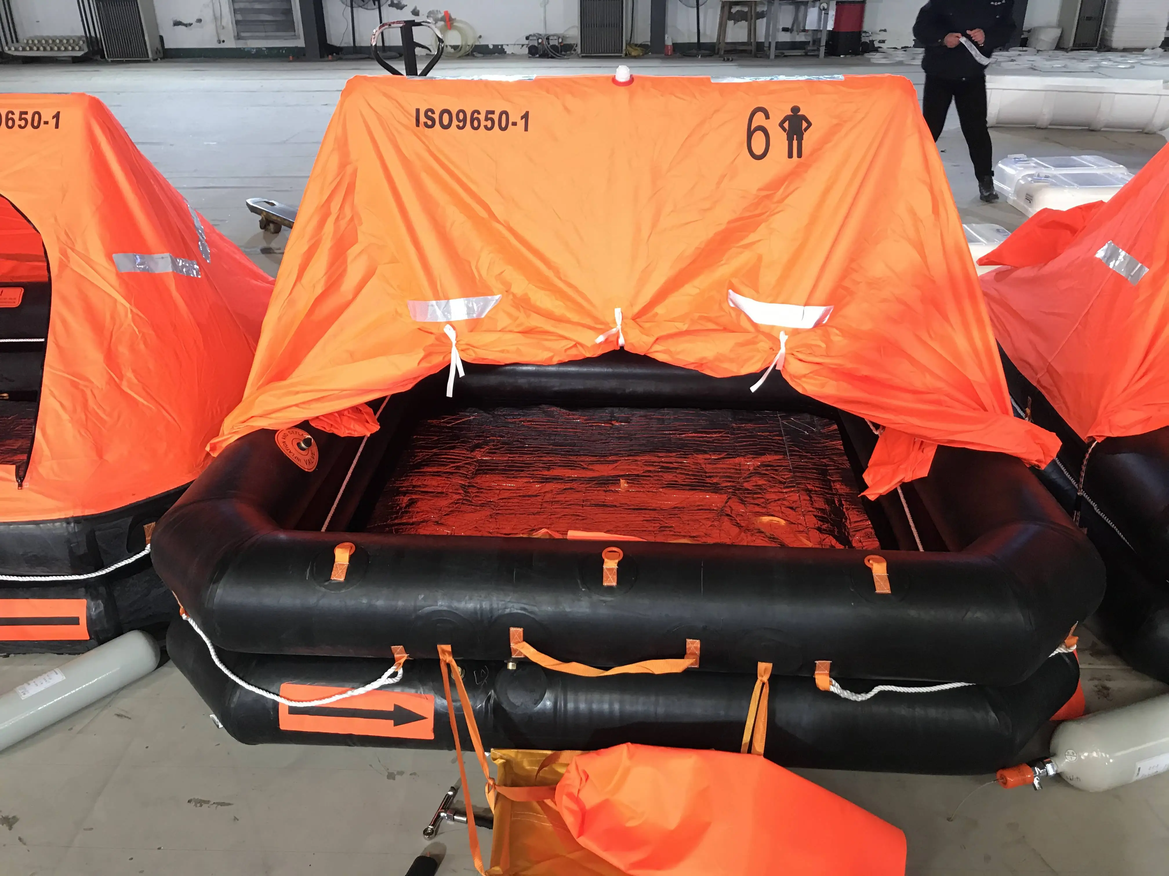 Marine ship boat yacht SOLAS CCS Throwing over inflatable life raft Liferaft