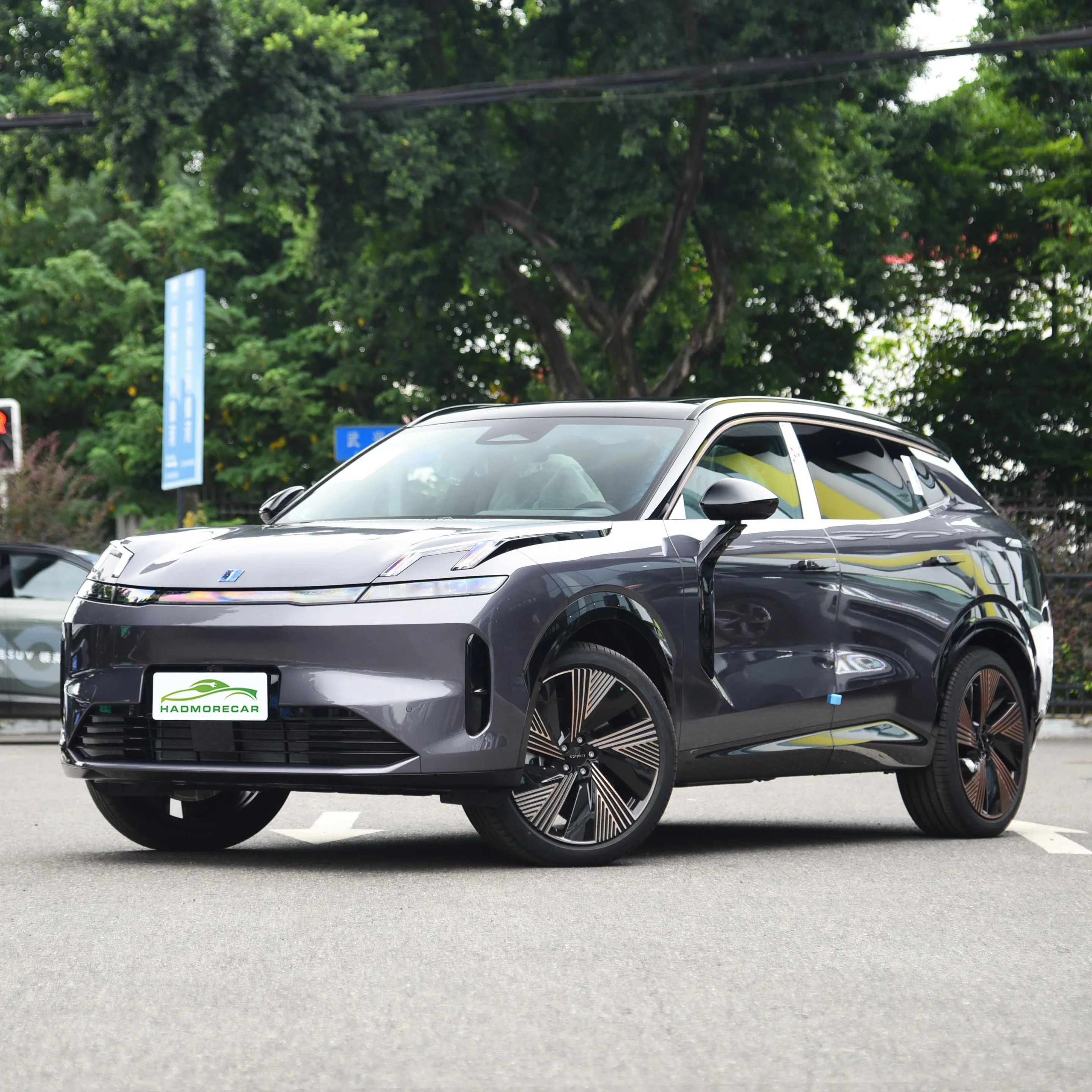 China Luxury Car 2023 Lynk Co 08 EM-P Electric 220km Time Limit Edition Comfortable and High-performance L