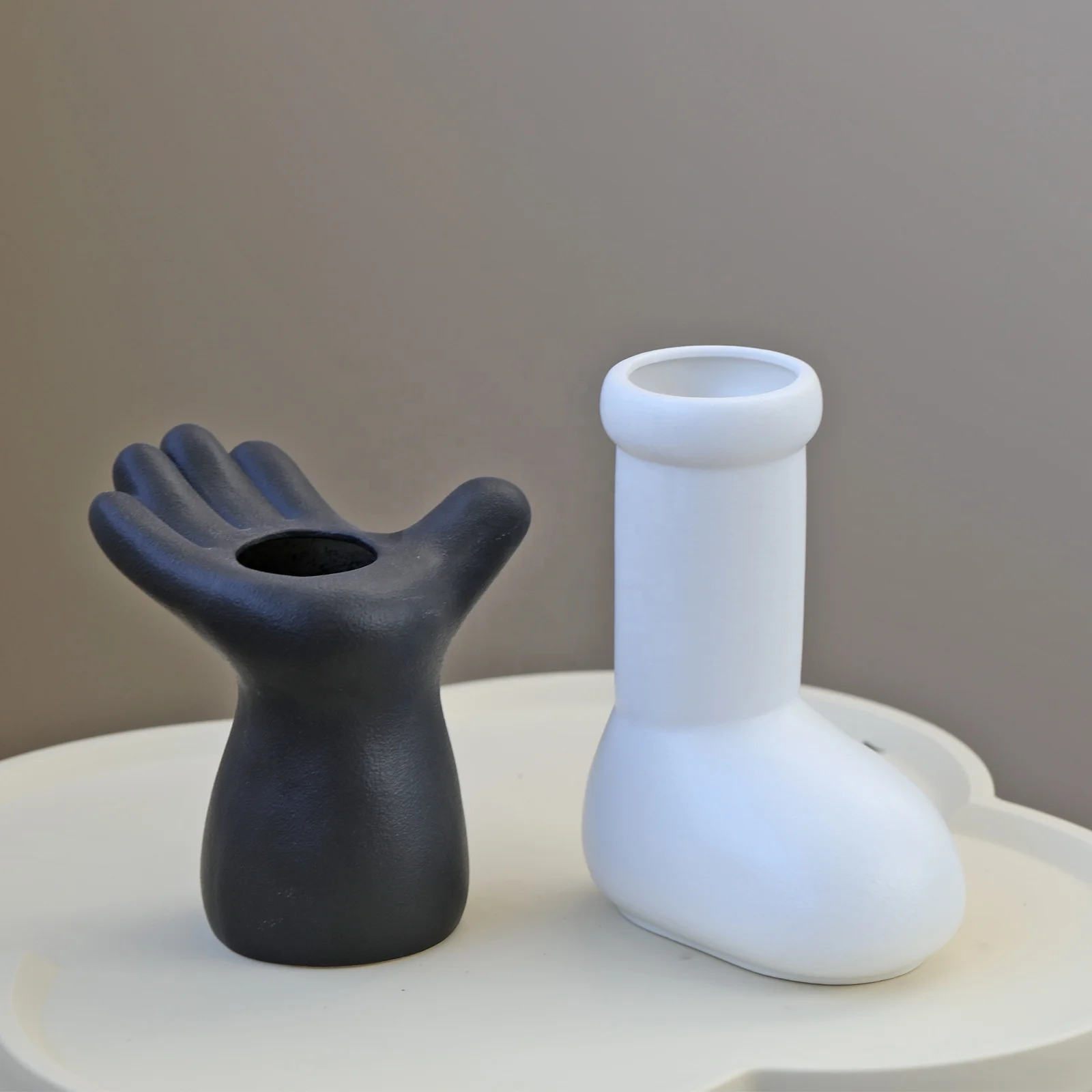 Hot Sale Creative Cartoon Shape Ceramic Vase Hand Shoes and Feet Design Industrial Style Modern Tabletop Ornament ceramic vase