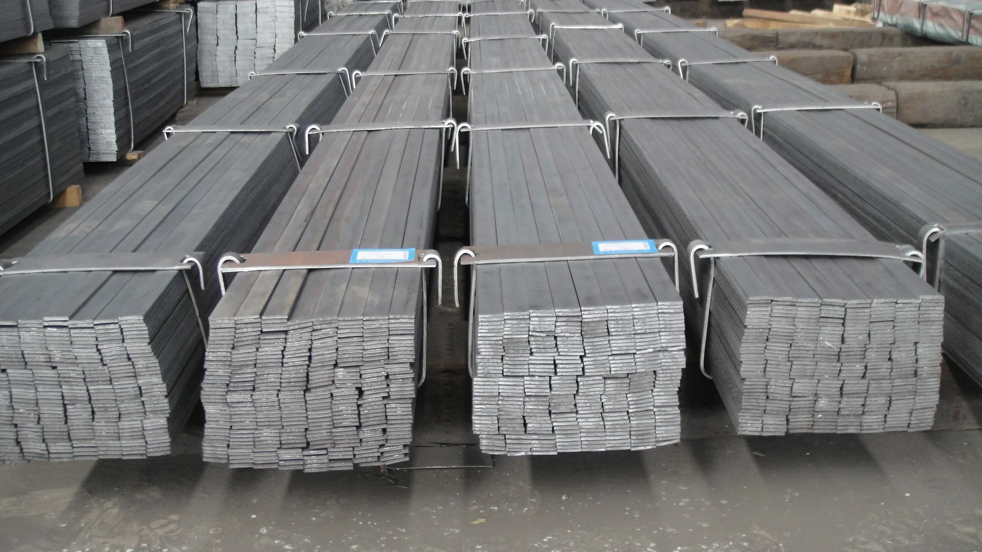 Aluminum High Quality Dipped Galvanized Hot Rolled High Carbon Mild Steel Flat Bar