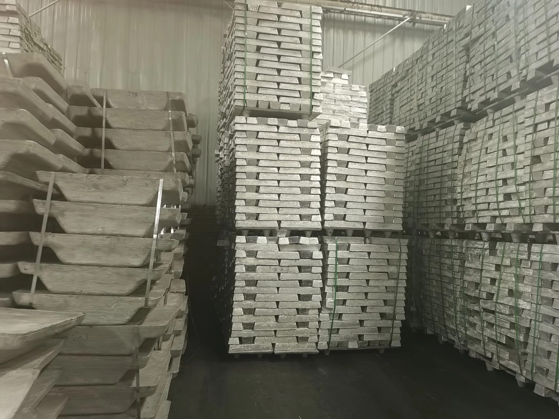 Высокая чистота высокое качество 99.99% чистый магний литейный металл