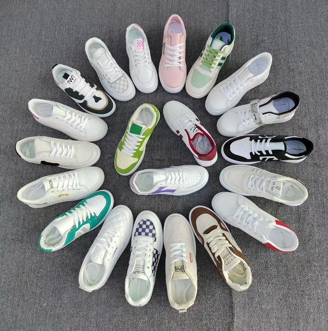 Low Price Women Fashion White Sneakers Lace Up Thick Bottom Anti Slippery Casual Shoes Stock