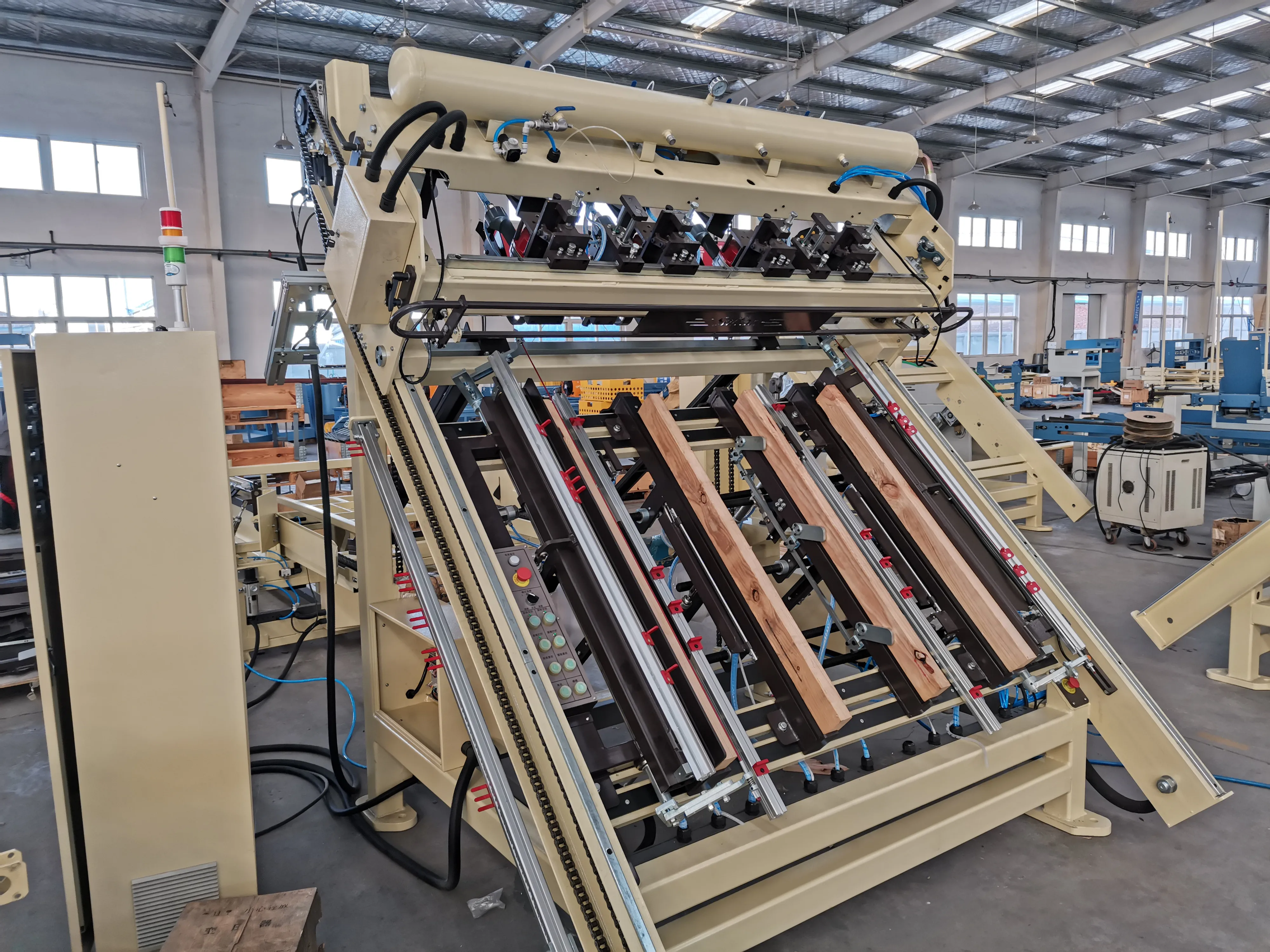 SF9025 Semi-auto vertical stringer wood pallet nailing machine