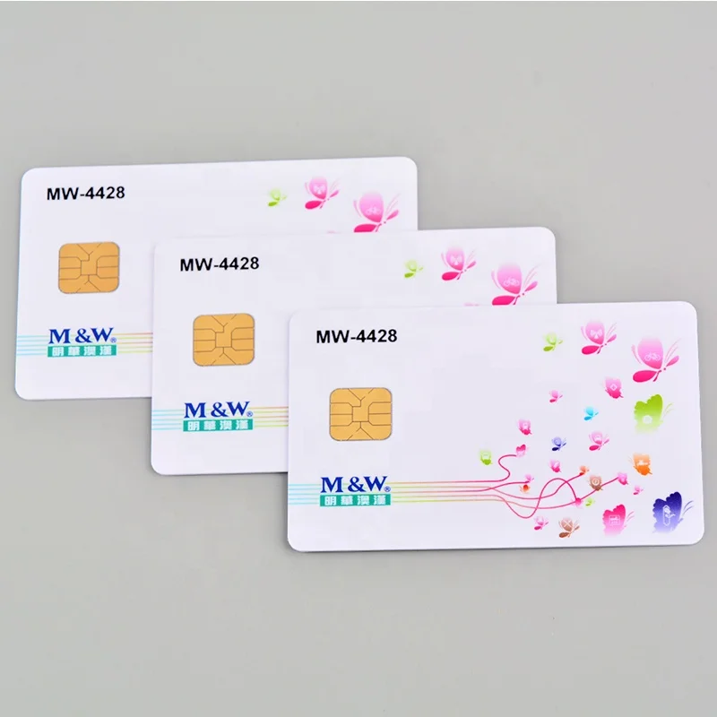 CR80 с чипом FM4428 sle4428 ПВХ пластиковая идентификационная карта на заказ белая 2 трека HICO серая магнитная полоса Контактная смарт-карта IC 4428 карта