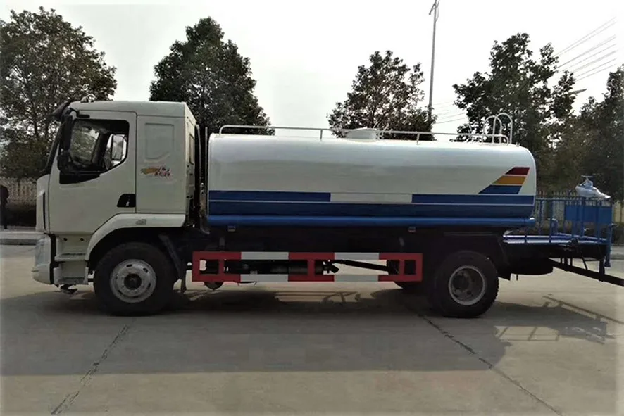 Грузовик для питьевой воды M3 4x2 грузовик