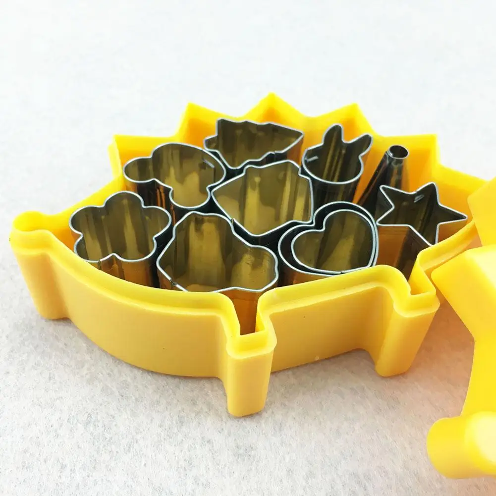 
10pcs/set Fruit Cookie Cutter Mold Hedgehog Box Design Mini Stainless Steel Mould Biscuit Fondant Kit 