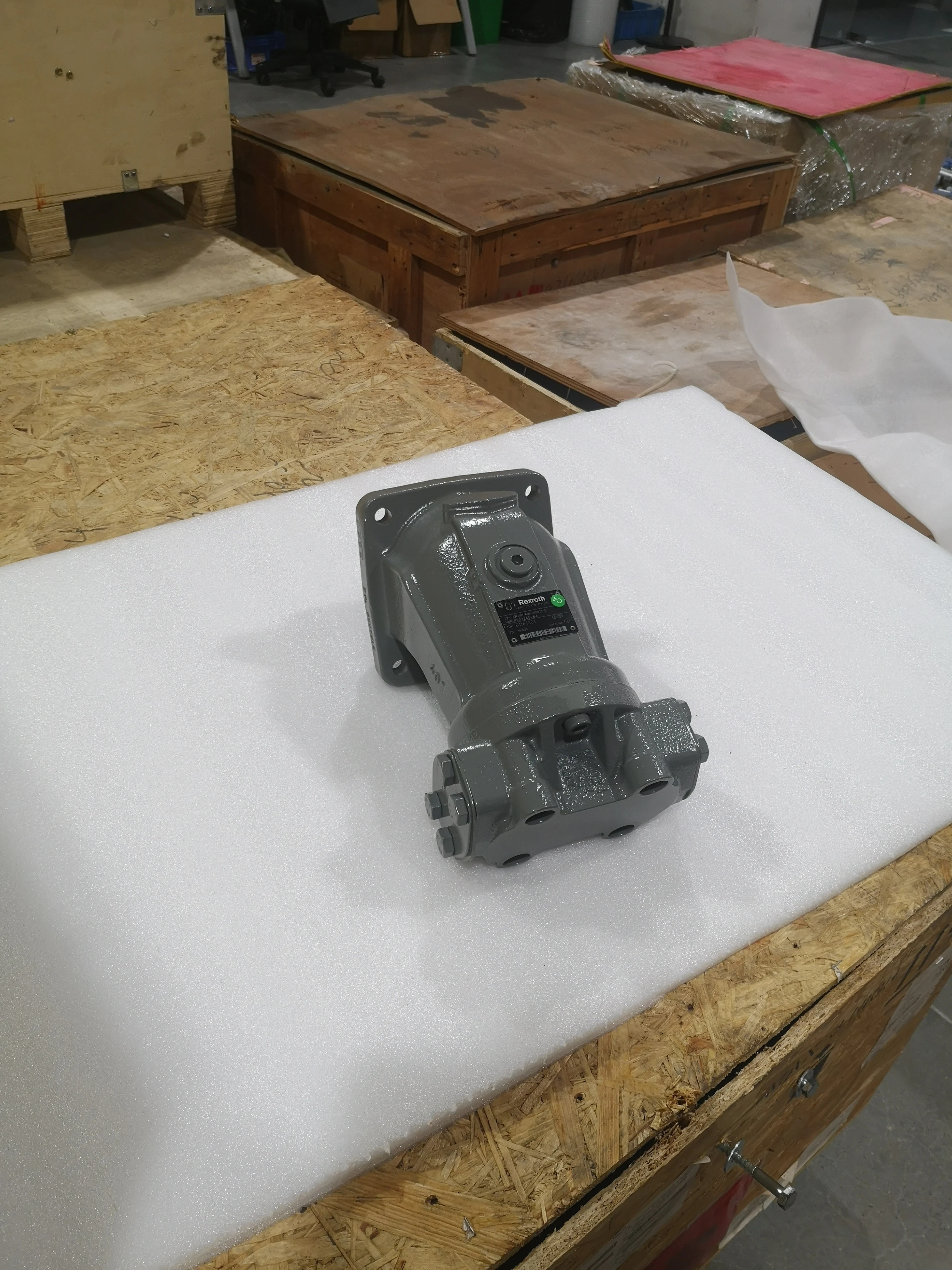 Гидравлический поршневой насос Rexroth A2FM серии A2FM125/61W-VAB010D для строительства и экскаватора