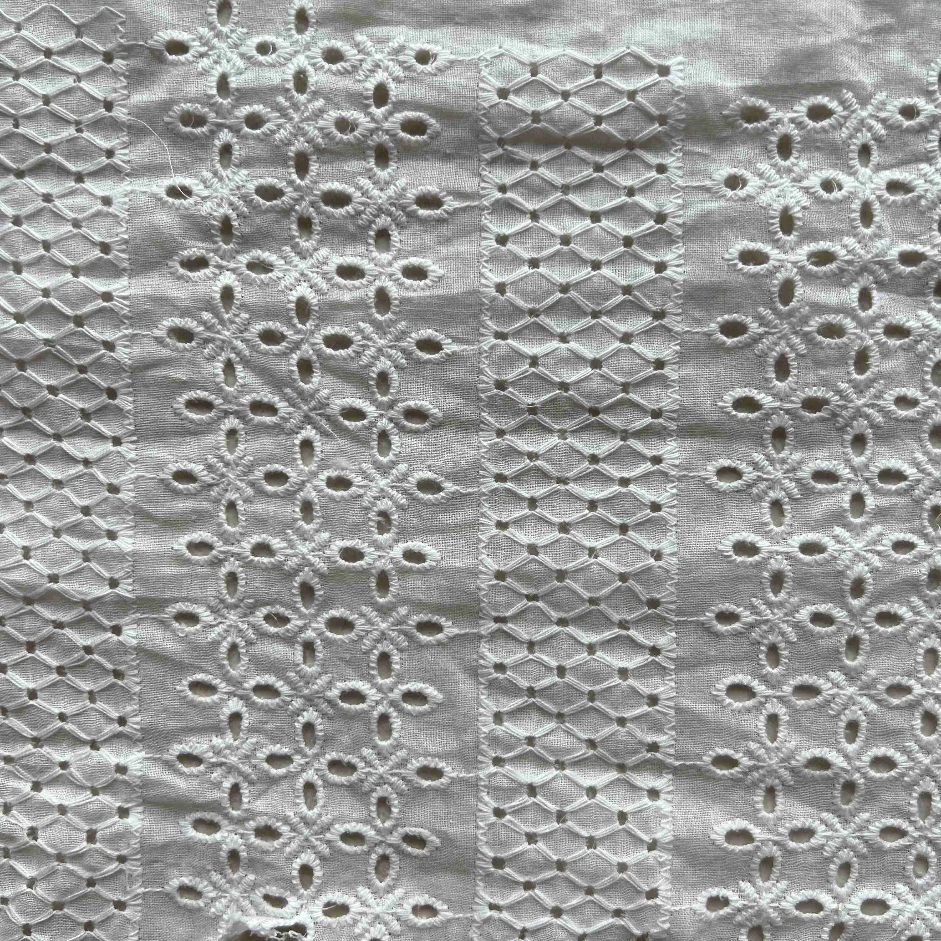 China textile white scallop eyelet beautiful pattern 100 cotton bridal lace embroidery fabrics for women