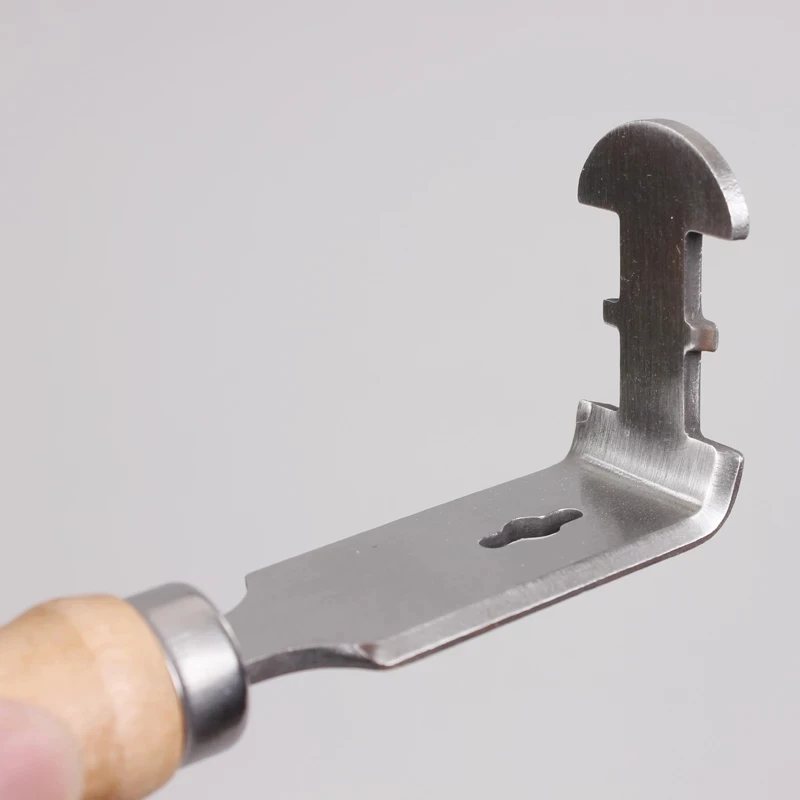 Bee Hive Scraper Wooden Handle Cleaner Beekeeping Tools Beekeeper Cleaning Bee Nest Frame Shovel Dirt Removing Total Length 18cm