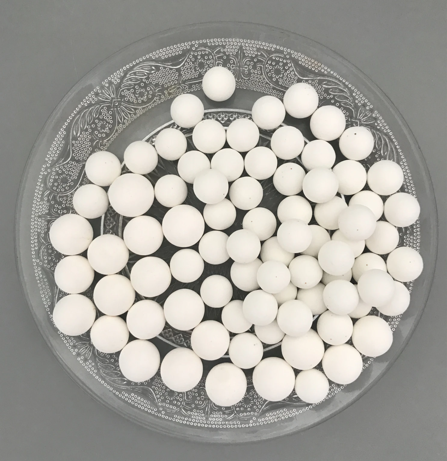 Factory price 3mm~50mm Inert Ceramic 17-19% Al2O3 Alumina Ball for Petroleum Industry