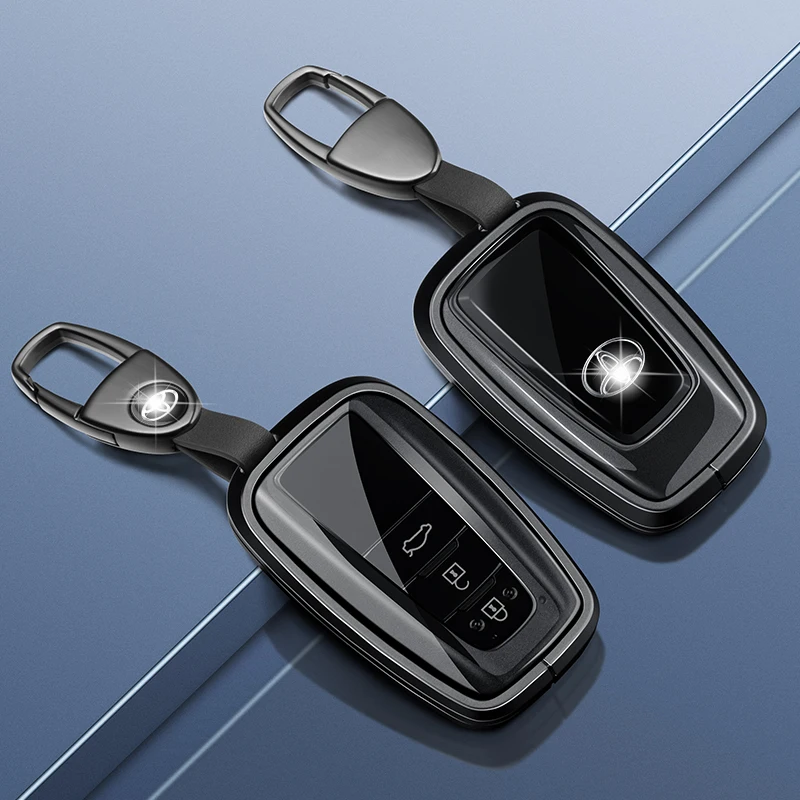 New Metal Leather Car Logo Key Cover For Toyota RAV4 Corolla Hilux Fortuner Land Cruiser 200 Camry Sienna Previa Accessories