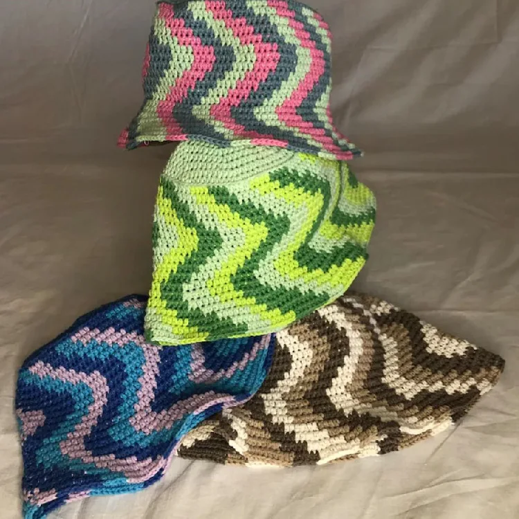 New Striped Rainbow Knitted Woolen Fishing Cap Autumn Winter Retro Ruffled Warm Bucket Hat