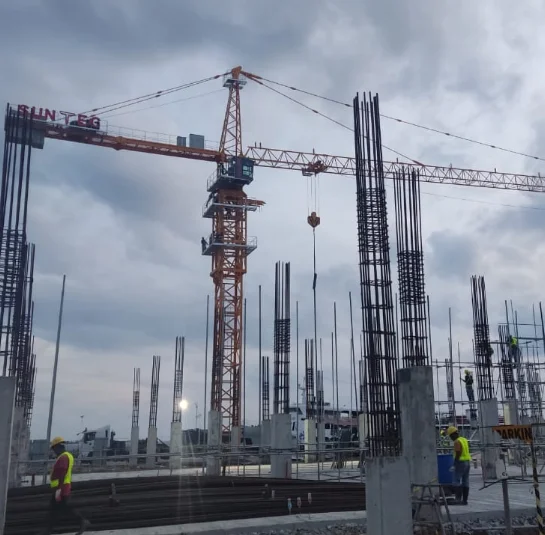 Self-Erecting Portable Building Crane 56 Meters Arm Length Self-Climbing Assembled Hammerhead Tower Crane With Embedded Legs