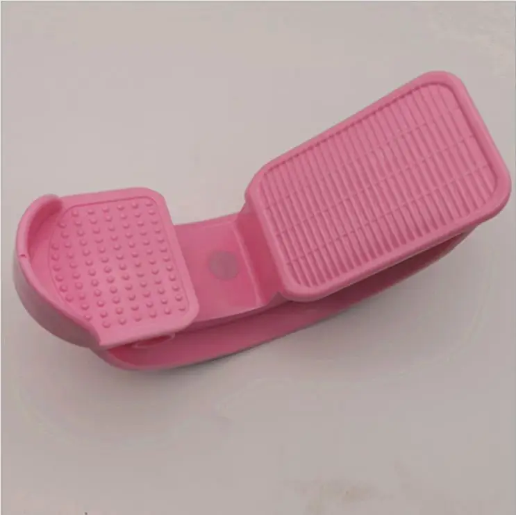 
Stretcher massage pedal 