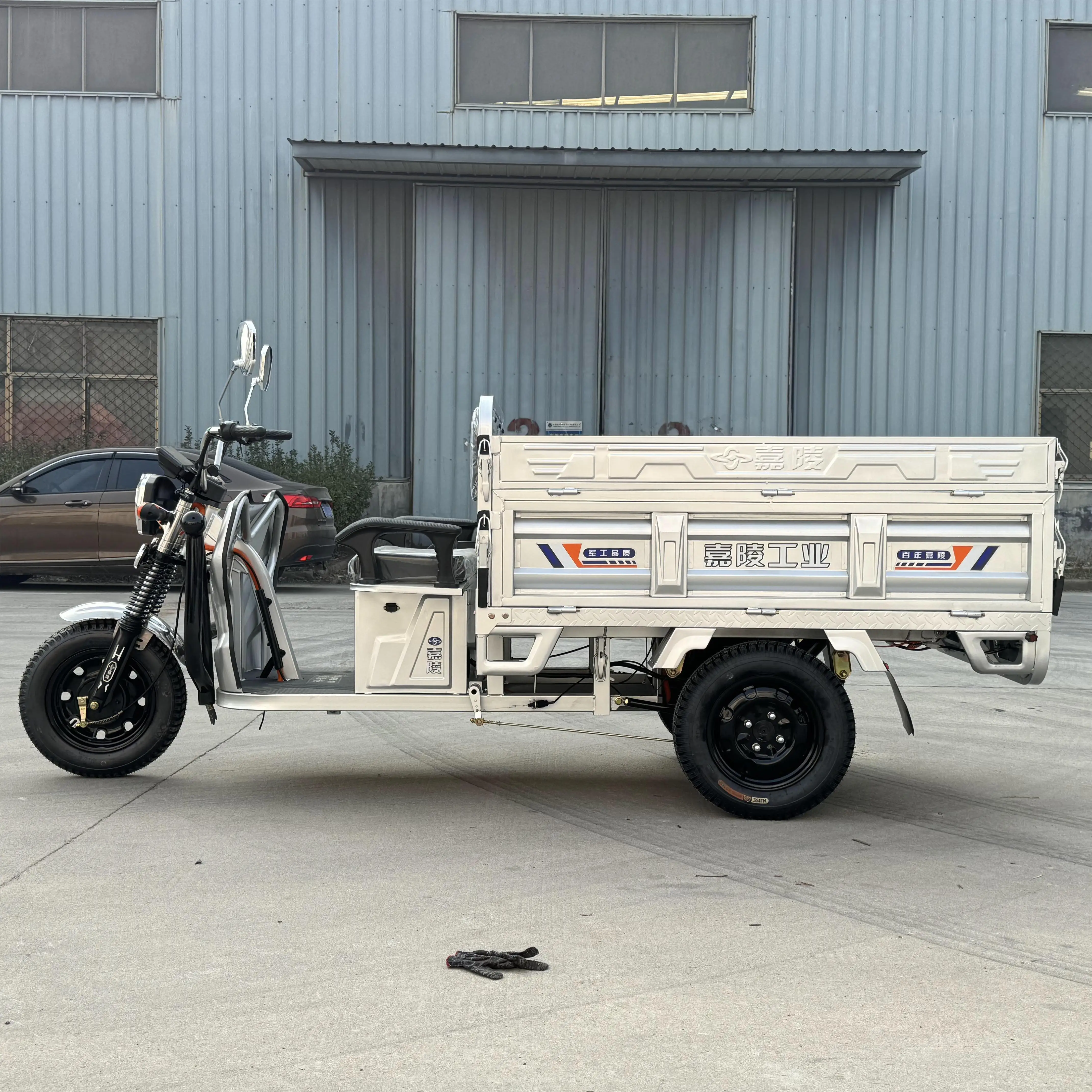 LB-LB160GY Factory High Quality Climbing Hill Rickshaw Electric Tricycle Cargo Electric Tricycle