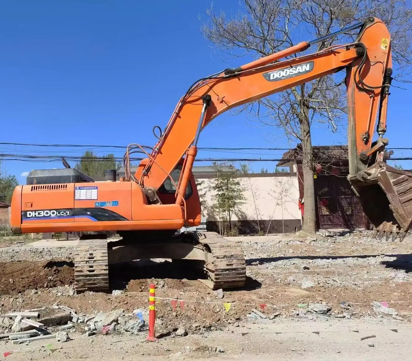 High Quality Used  Excavator 30 tons Large Hydraulic Crawler Digger Excavator of DOOSAN DX300LC Second Hand Excavator