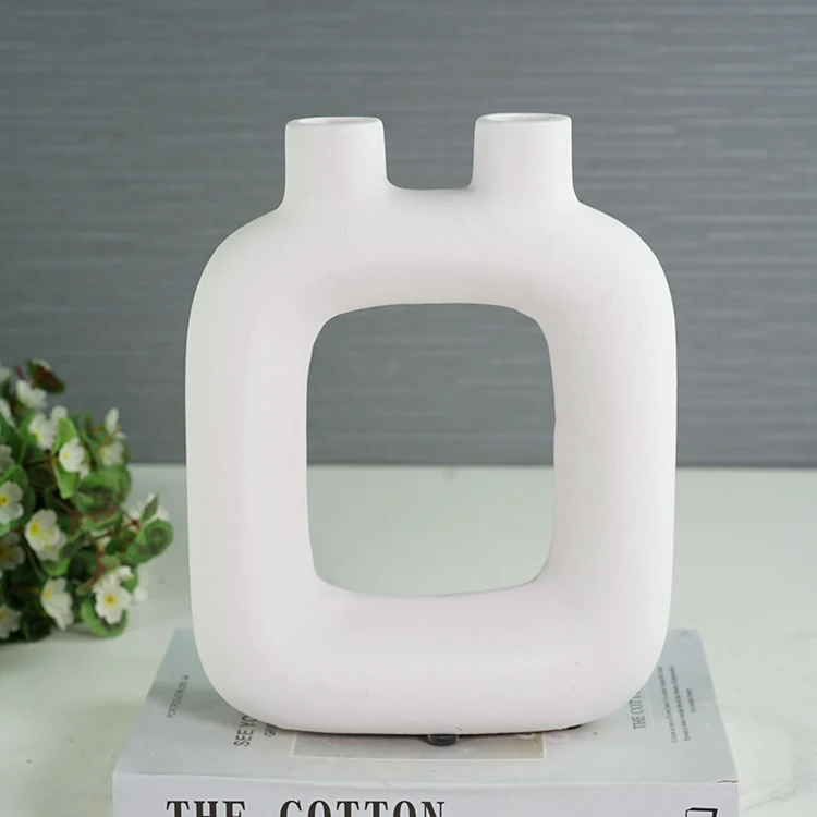 Rough finished modern nordic art irregular home decorative tabletop crafts matte white small vase ornaments ceramic home decor