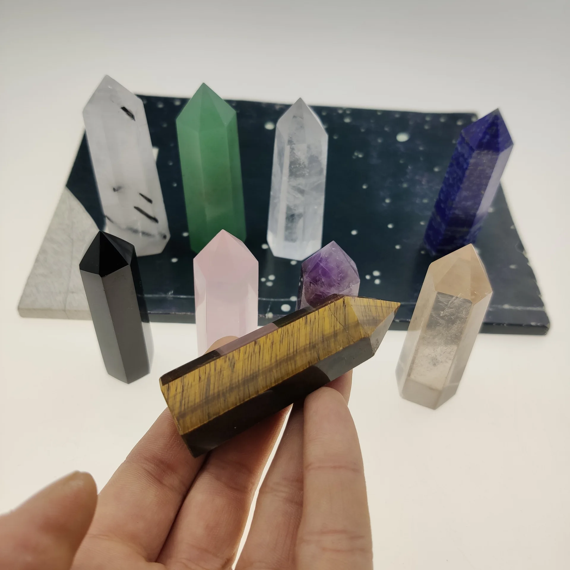 Natural Stones Crystal Point Wand Amethyst Rose Quartz Healing Stone Energy Ore Mineral Crafts Home Decoration