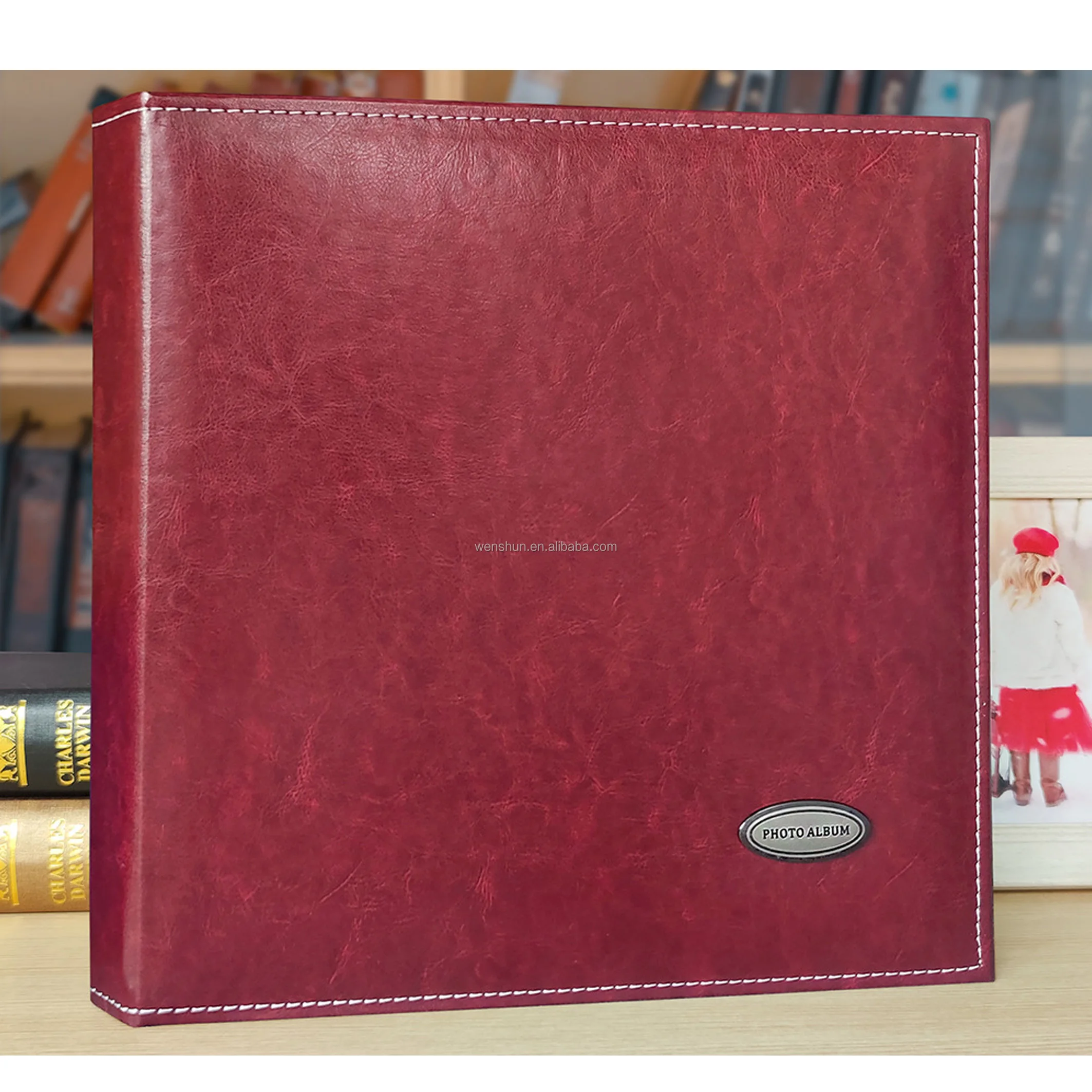 Custom Gift Leather Self Adhesive Slip in Photo Album for 100/200/300 Photos
