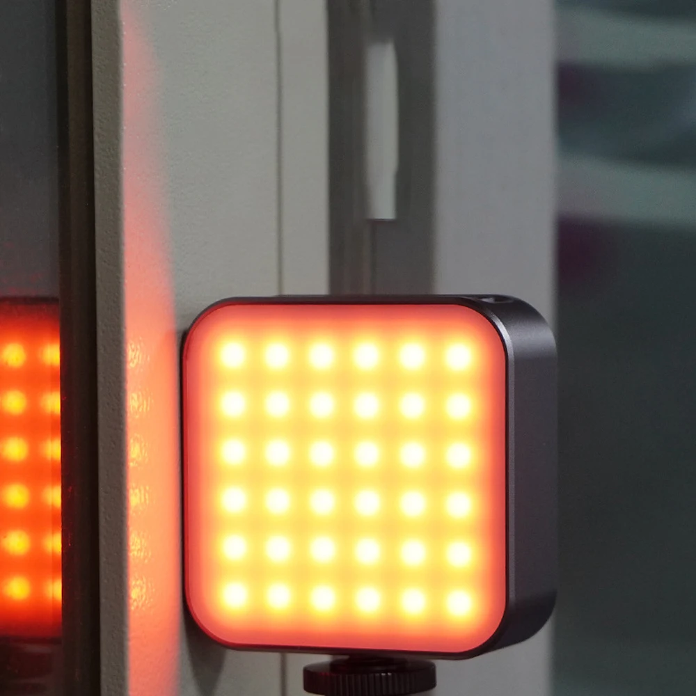 Mini portable RGB mobile camera shooting fill light live two-color fill light