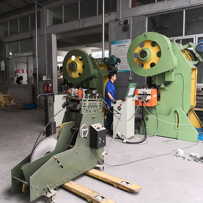 Professional manufacturer automatic eyelet punching machine hose Pipe Clamp U Clamping Machine