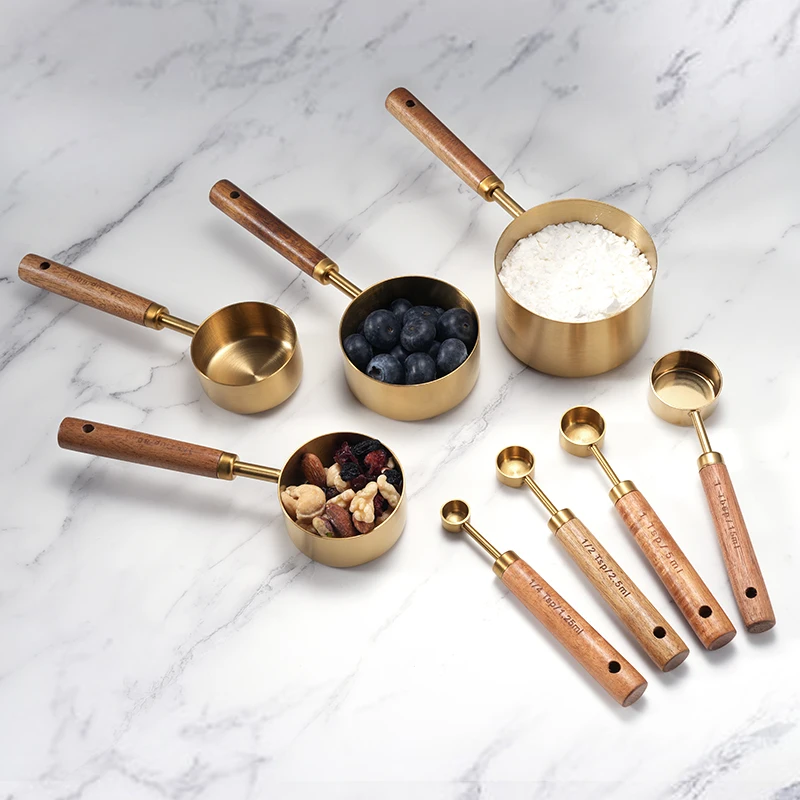 Customized 8 PCS Stainless Steel Acacia Wood Handle Gold Digital Measuring Cups And Spoons Set For Kitchen Baking